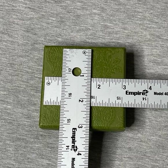 GUCCI Authentic 3”x3” Empty Jewelry Necklace & Bracelet Gift Box - Picture 3 of 4